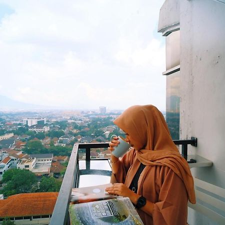 Inap At Capsule Hostel Bandung Dış mekan fotoğraf