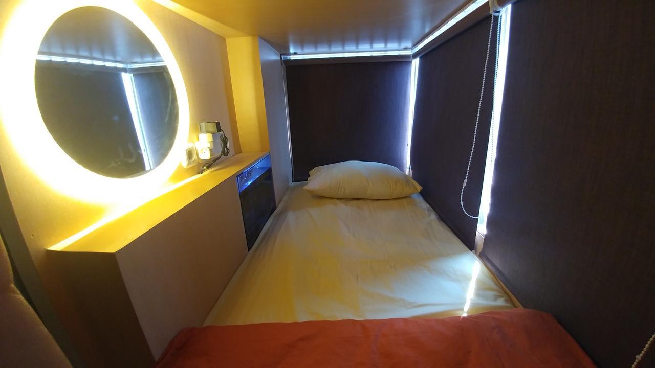 Inap At Capsule Hostel Bandung Dış mekan fotoğraf
