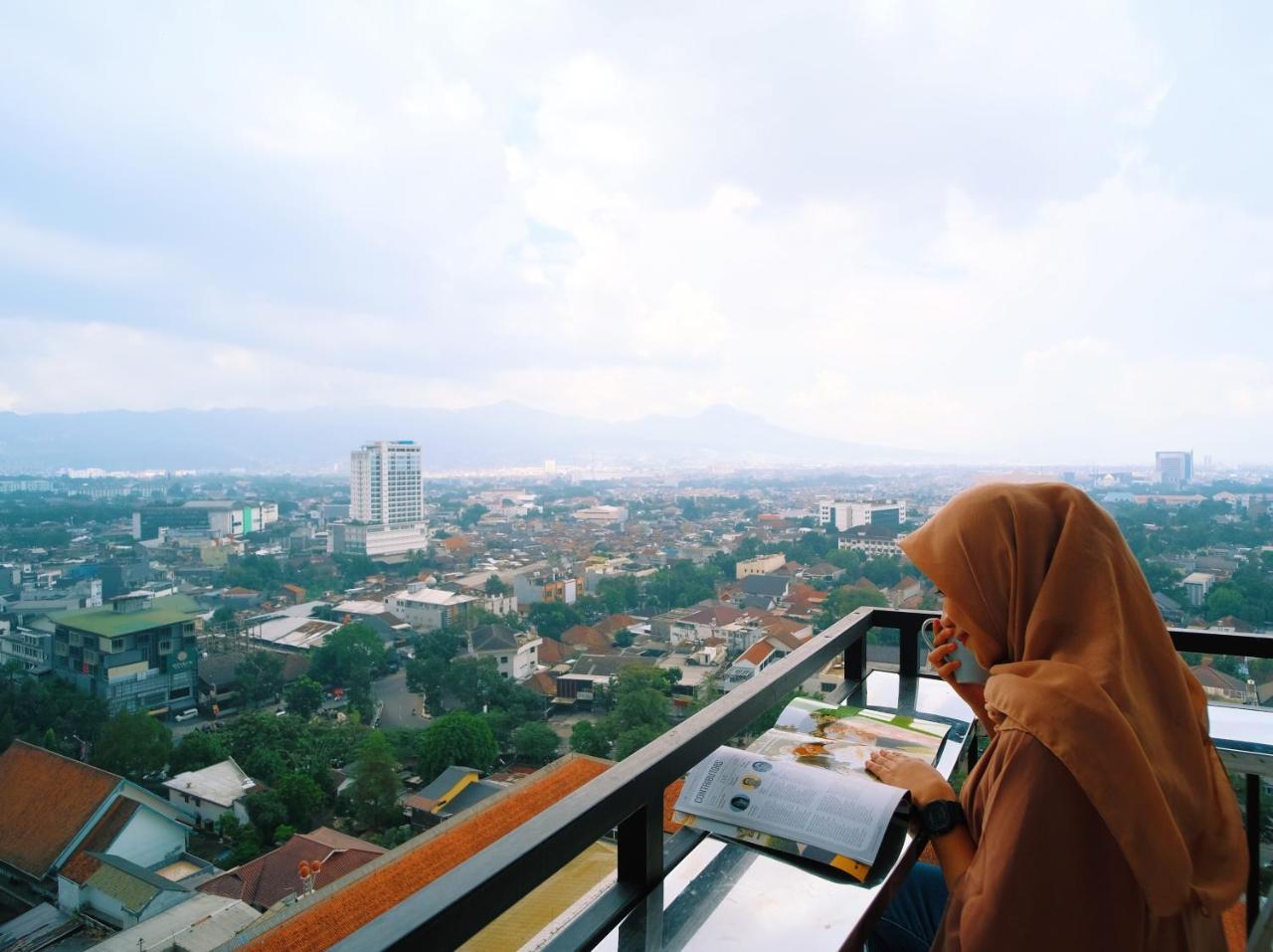 Inap At Capsule Hostel Bandung Dış mekan fotoğraf