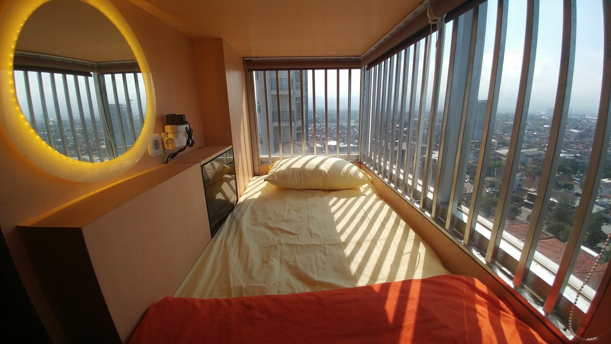 Inap At Capsule Hostel Bandung Dış mekan fotoğraf